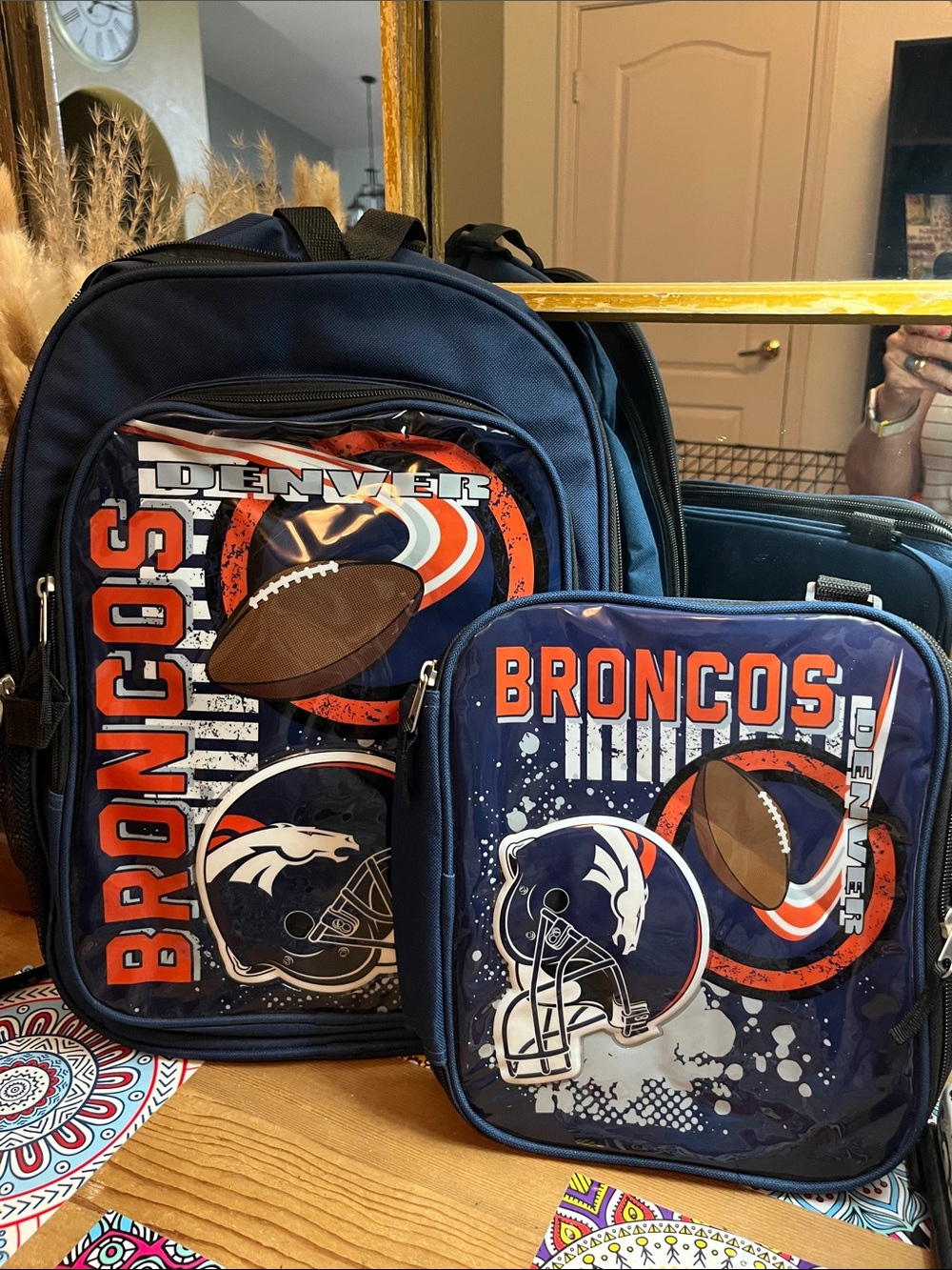 NEW NFL Denver Broncos Backpack & Lunchbox Set